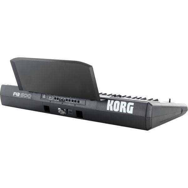 Korg PA-600