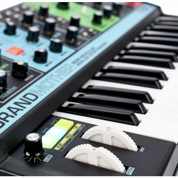 Moog Grandmother