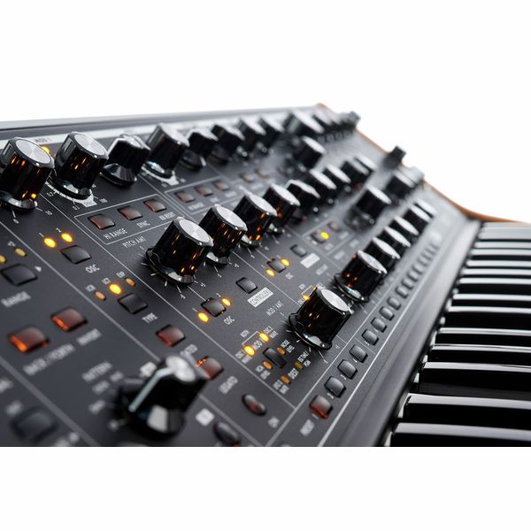 Moog Subsequent 37 Moog Subsequent 37