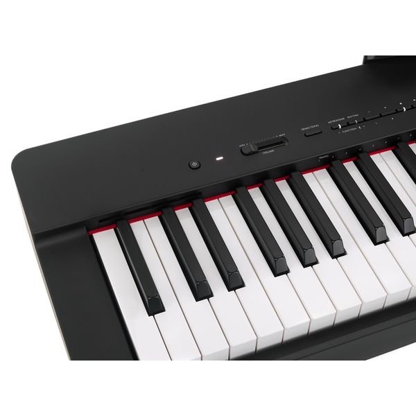Yamaha P-225 B